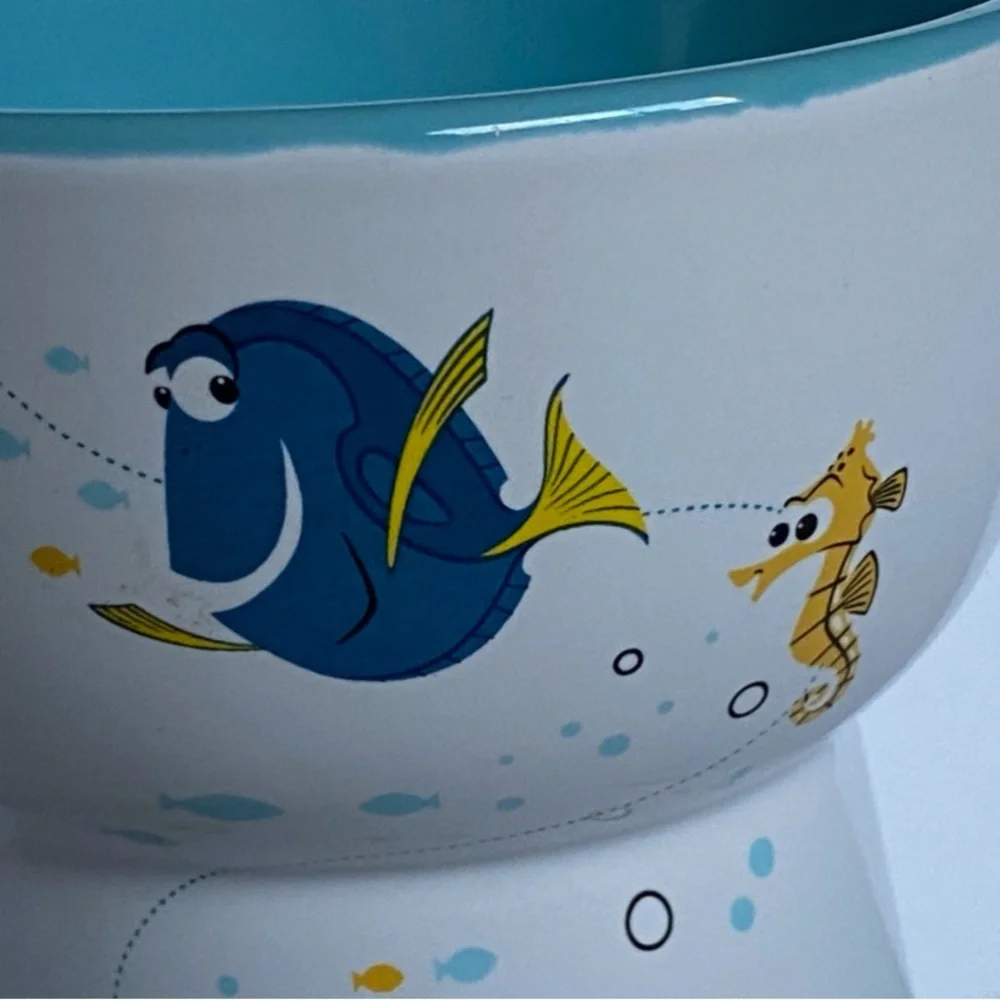 Finding Nemo Ceramic Cat Bowl Tall Chewy Ceramic Food Water Disney Pixar EUC